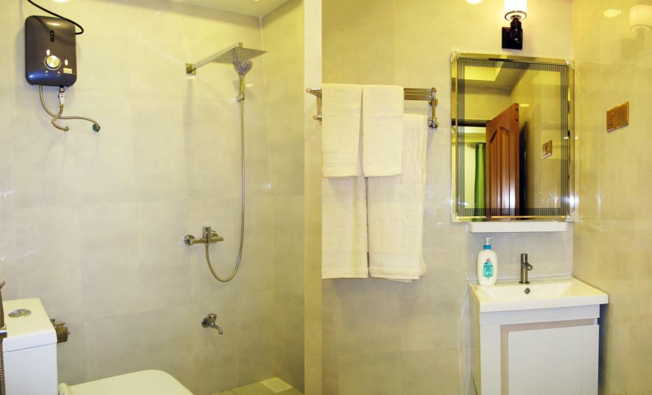Hotel Sea Star Diving Addu City Zewnętrze zdjęcie